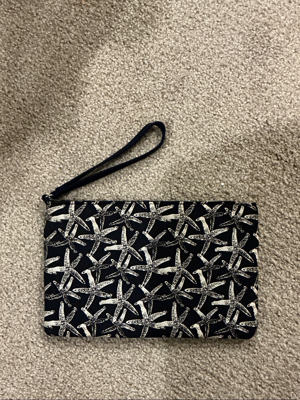 Vineyard Vines Navy Blue and White Starfish Print Wristlet